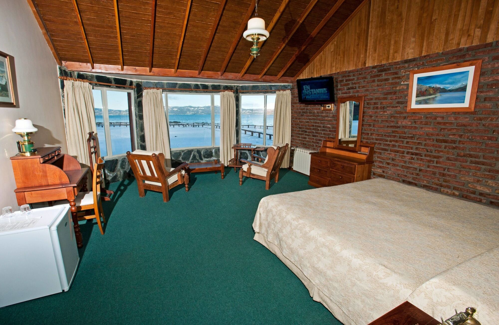 Tolkeyen Hotell Ushuaia Eksteriør bilde